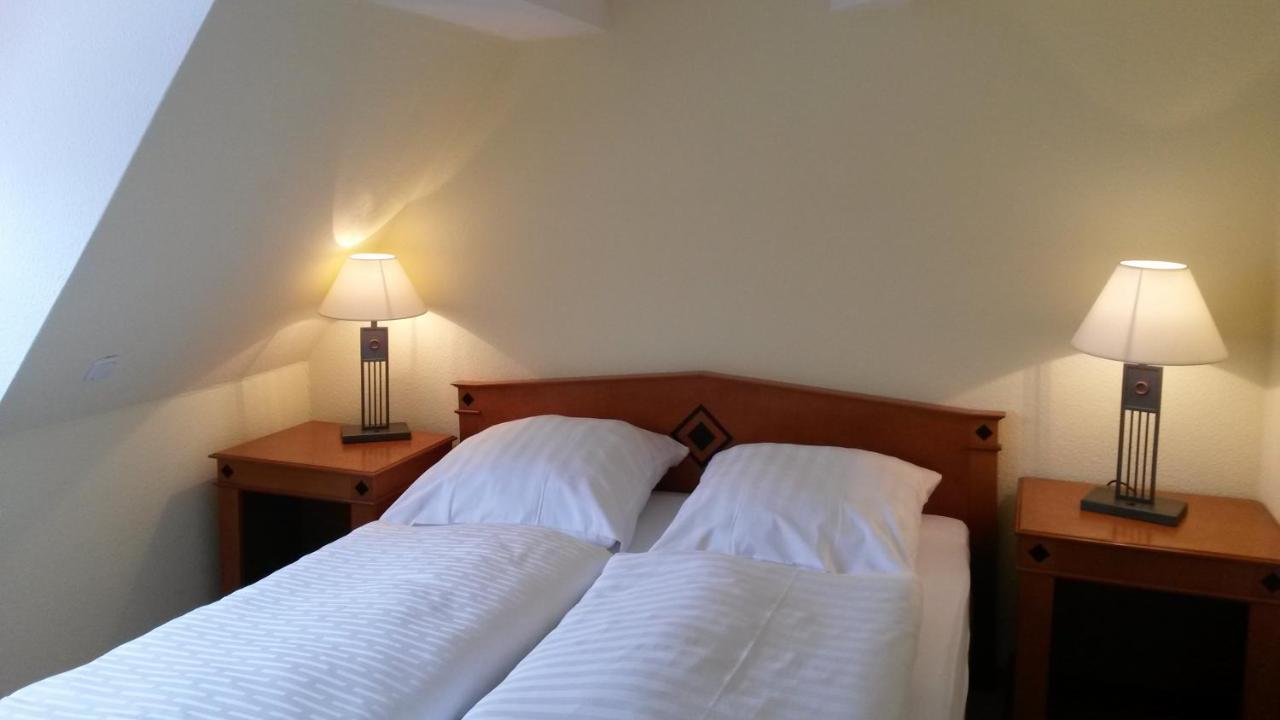 Hotel Schloss Fuchsmuehl Bagian luar foto